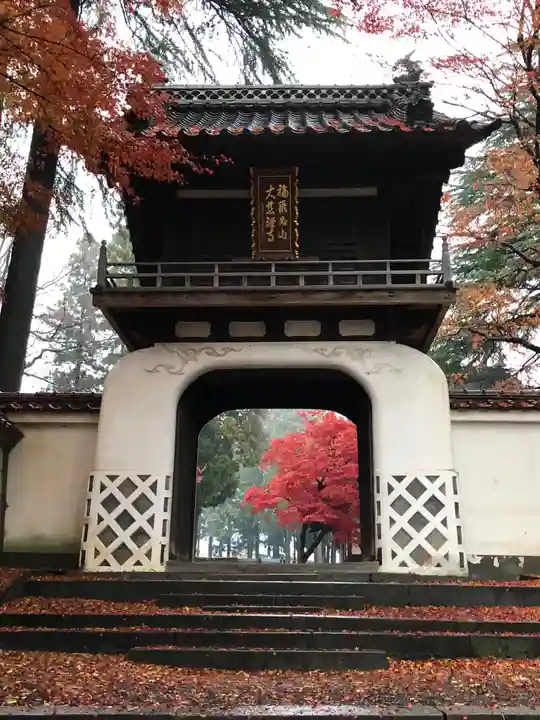 大慈寺の山門・神門