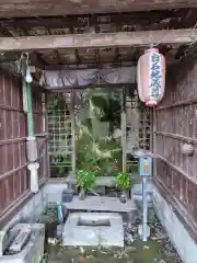 白石地蔵尊(神奈川県)