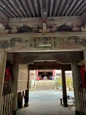 金海山　大恩教寺　釈迦院の山門・神門