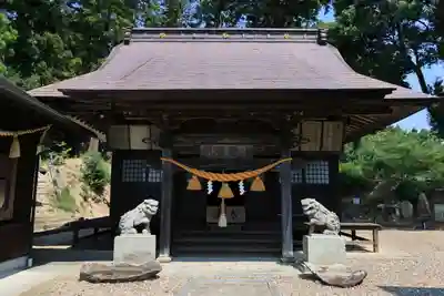 長屋神社の本殿・本堂