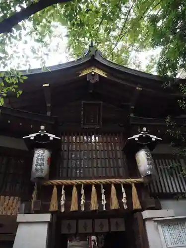 子安神社の山門