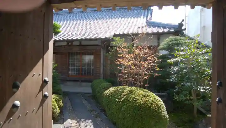 嶺樹院の本殿・本堂