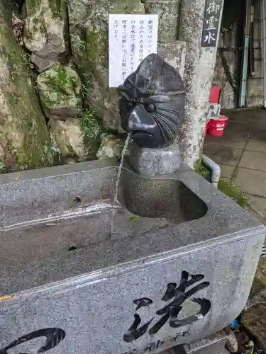 阿賀神社の手水舎