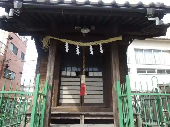御嶽神社の本殿・本堂