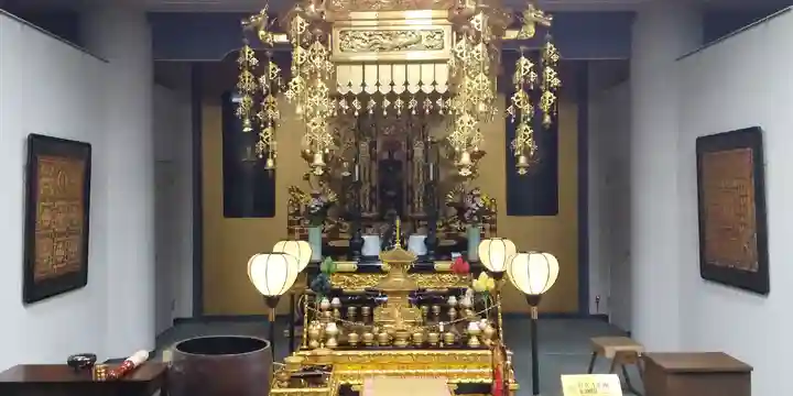 眞久寺の本殿・本堂