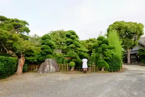 桂岩寺の庭園