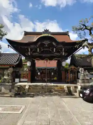 六孫王神社の本殿・本堂