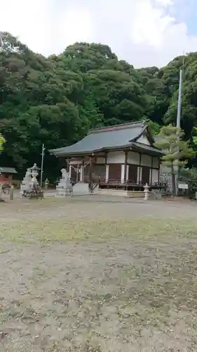 大窪神社の本殿・本堂