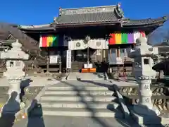 埼玉厄除け開運大師・龍泉寺（切り絵御朱印発祥の寺）の本殿