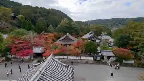 南禅寺の{uncategorized: "未分類", other: "その他", undefined: "問題あり", building: "その他建物", grave: "お墓", sacred_gate: "鳥居", guardian: "狛犬", statue: "像", buddha: "仏像", history: "歴史", nature: "自然", garden: "庭園", animal: "動物", pagoda: "塔", temizu: "手水舎", mountain_gate: "山門・神門", sanctuary: "本殿・本堂", subordinate: "末社・摂社", art: "芸術", scenery: "景色", jizo: "地蔵", ema: "絵馬", goshuin: "御朱印", omikuji: "おみくじ", items: "授与品その他", amulet: "お守り", goshuincho: "御朱印帳", eats: "食事", festival: "お祭り", votive_dance: "神楽", shichigosan: "七五三参", wedding: "結婚式", experience: "体験その他", initially: "初詣", around: "周辺", anti_infection: "感染症対策"}