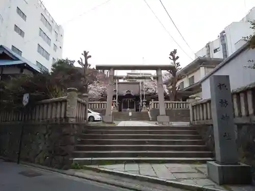 諏訪神社の鳥居