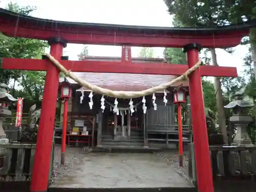 巽山稲荷神社の鳥居