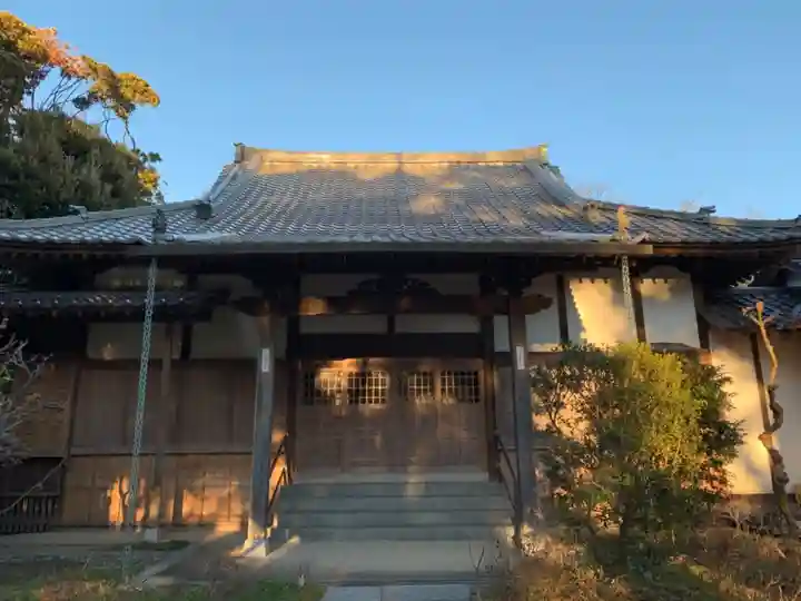 天性院の本殿・本堂