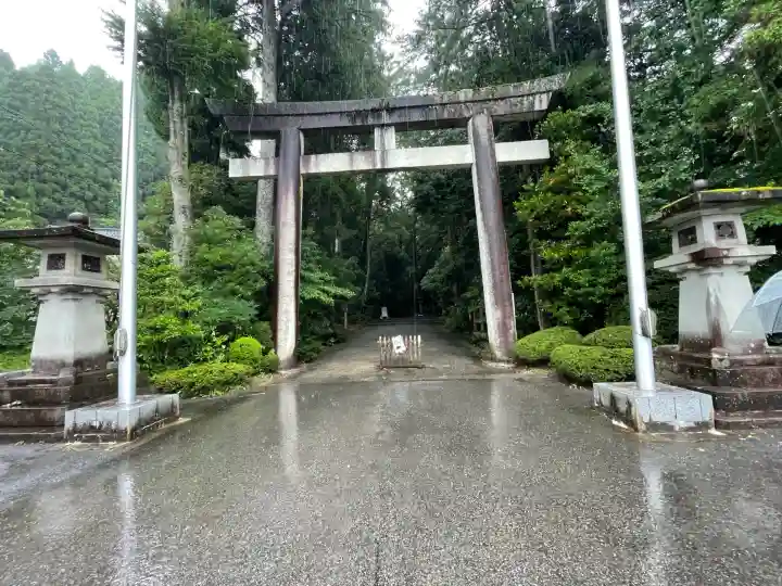 白山比咩神社(石川県)