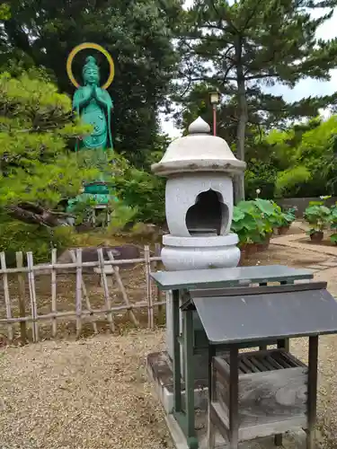 西大寺愛染堂(奈良県)