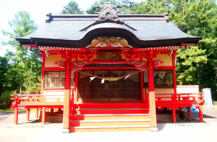 玉川神社の本殿・本堂