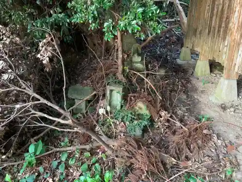 神社(名称不明)の末社