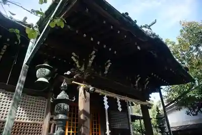 三囲神社の本殿・本堂