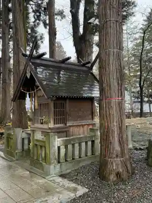 秋宮恵比寿社の{uncategorized: "未分類", other: "その他", undefined: "問題あり", building: "その他建物", grave: "お墓", sacred_gate: "鳥居", guardian: "狛犬", statue: "像", buddha: "仏像", history: "歴史", nature: "自然", garden: "庭園", animal: "動物", pagoda: "塔", temizu: "手水舎", mountain_gate: "山門・神門", sanctuary: "本殿・本堂", subordinate: "末社・摂社", art: "芸術", scenery: "景色", jizo: "地蔵", ema: "絵馬", goshuin: "御朱印", omikuji: "おみくじ", items: "授与品その他", amulet: "お守り", goshuincho: "御朱印帳", eats: "食事", festival: "お祭り", votive_dance: "神楽", shichigosan: "七五三参", wedding: "結婚式", experience: "体験その他", initially: "初詣", around: "周辺", anti_infection: "感染症対策"}