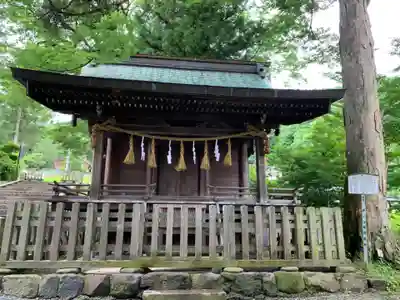 諏訪大社上社前宮の末社・摂社