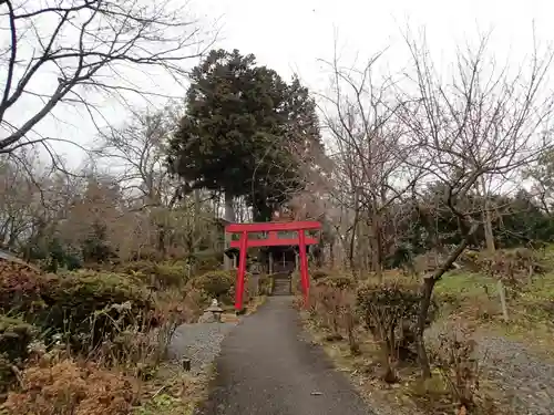 三春駒神社の鳥居