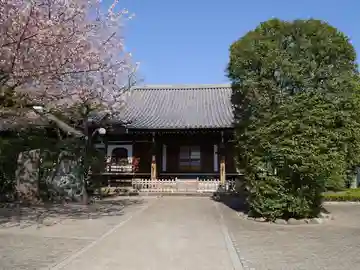 與楽寺の本殿・本堂