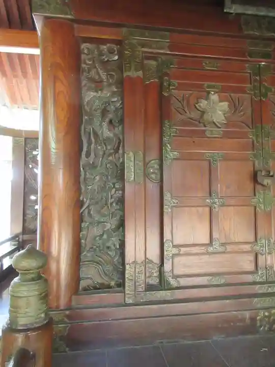 部田神社の芸術