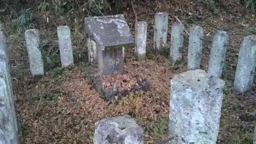 西仲霊峰社のその他建物