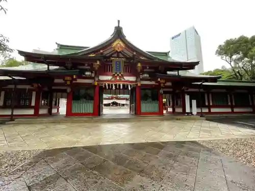 日枝神社の山門