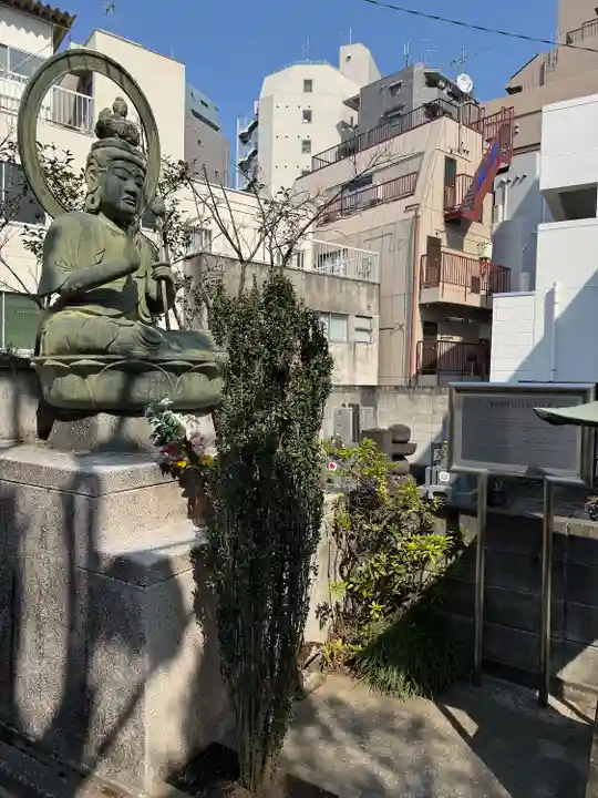 本郷薬師堂(東京都)