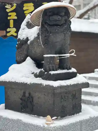 札幌諏訪神社の狛犬