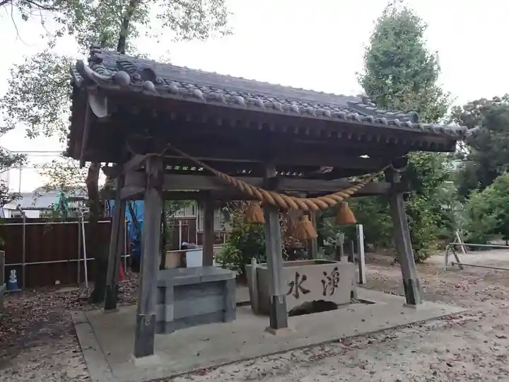 矢田神社の手水舎