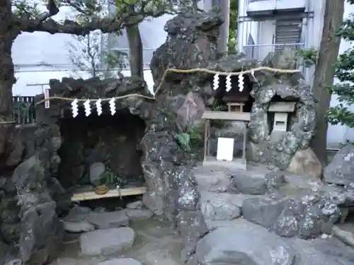 羽衣町厳島神社（関内厳島神社・横浜弁天）の末社・摂社