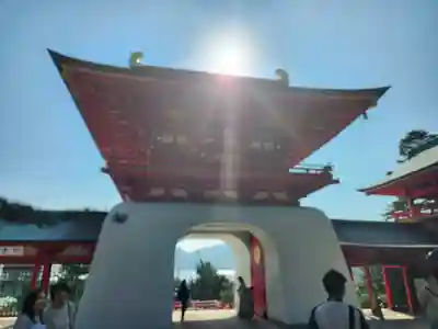 赤間神宮の山門・神門