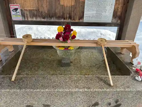 新川神社の手水舎