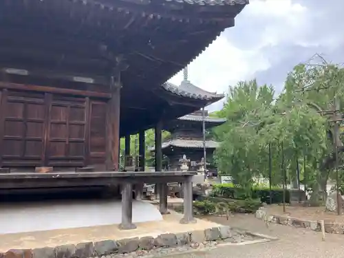 道成寺の建物その他