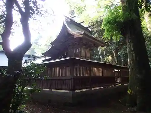 倭文神社の本殿