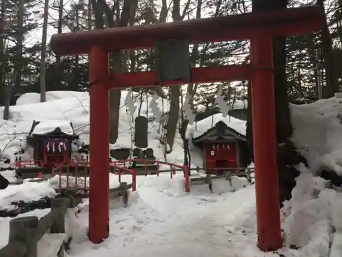 白石神社の鳥居