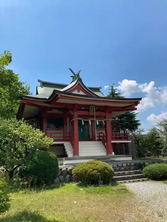 諏訪神社の本殿・本堂