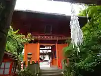 六殿神社の山門・神門