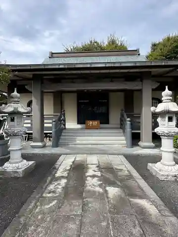高西寺の本殿・本堂