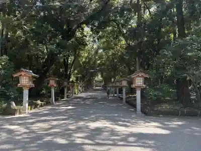 宮崎神宮の{uncategorized: "未分類", other: "その他", undefined: "問題あり", building: "その他建物", grave: "お墓", sacred_gate: "鳥居", guardian: "狛犬", statue: "像", buddha: "仏像", history: "歴史", nature: "自然", garden: "庭園", animal: "動物", pagoda: "塔", temizu: "手水舎", mountain_gate: "山門・神門", sanctuary: "本殿・本堂", subordinate: "末社・摂社", art: "芸術", scenery: "景色", jizo: "地蔵", ema: "絵馬", goshuin: "御朱印", omikuji: "おみくじ", items: "授与品その他", amulet: "お守り", goshuincho: "御朱印帳", eats: "食事", festival: "お祭り", votive_dance: "神楽", shichigosan: "七五三参", wedding: "結婚式", experience: "体験その他", initially: "初詣", around: "周辺", anti_infection: "感染症対策"}