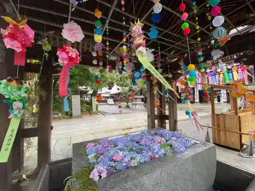 宮地嶽神社の手水舎