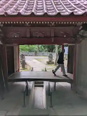 迦葉山龍華院弥勒護国寺(弥勒寺)の周辺