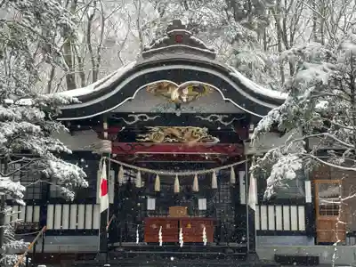 新屋山神社(山梨県)