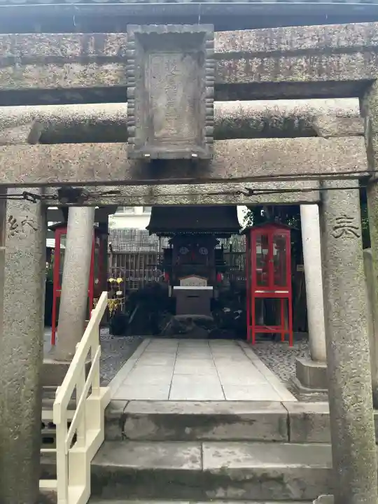 被官稲荷神社(東京都)