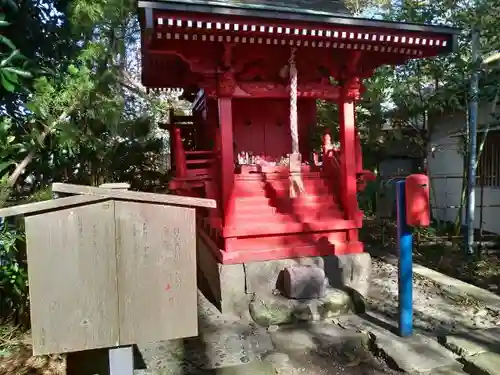 亀岡八幡宮（亀岡八幡神社）の末社