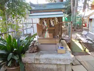 太子堂八幡神社の末社・摂社