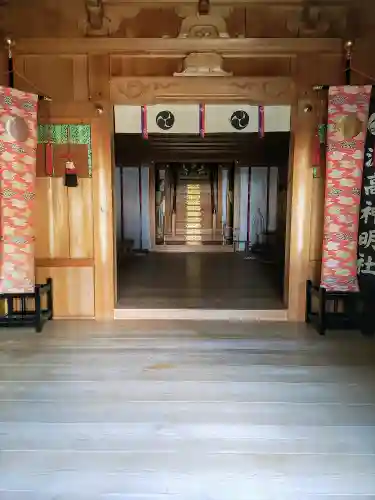 神明社（渕高）の本殿・本堂