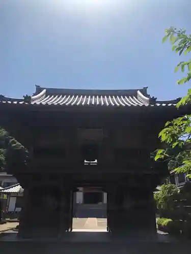 永国寺の山門